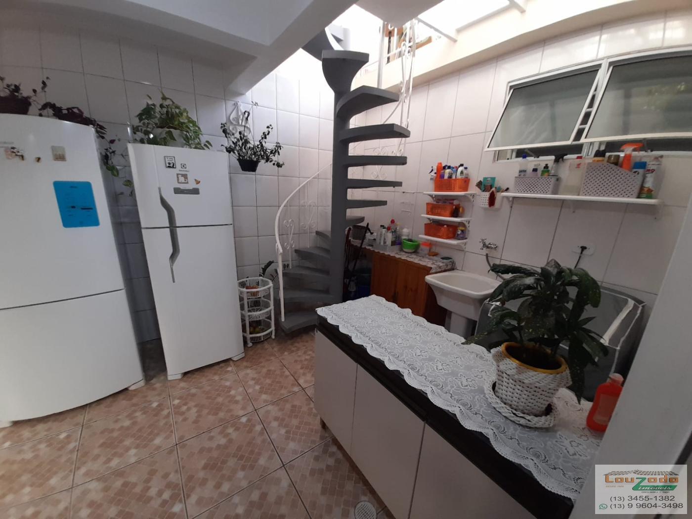 Casa à venda com 2 quartos, 179m² - Foto 11