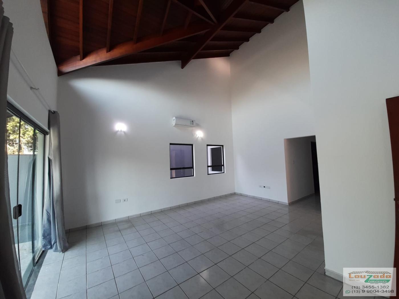 Casa à venda com 3 quartos, 276m² - Foto 2