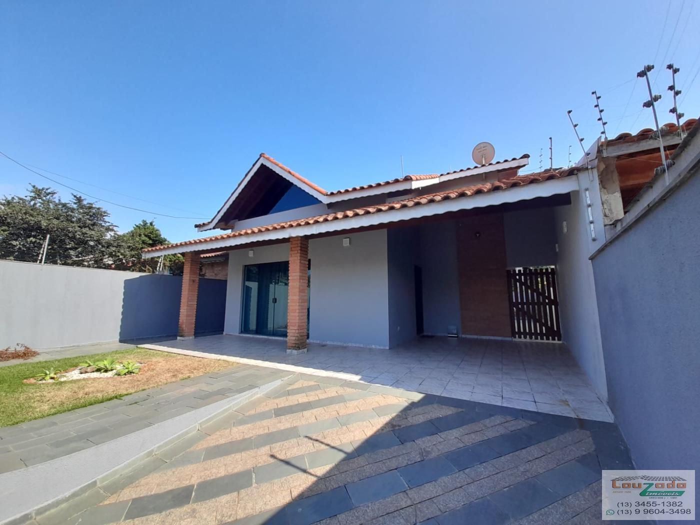 Casa à venda com 3 quartos, 276m² - Foto 1