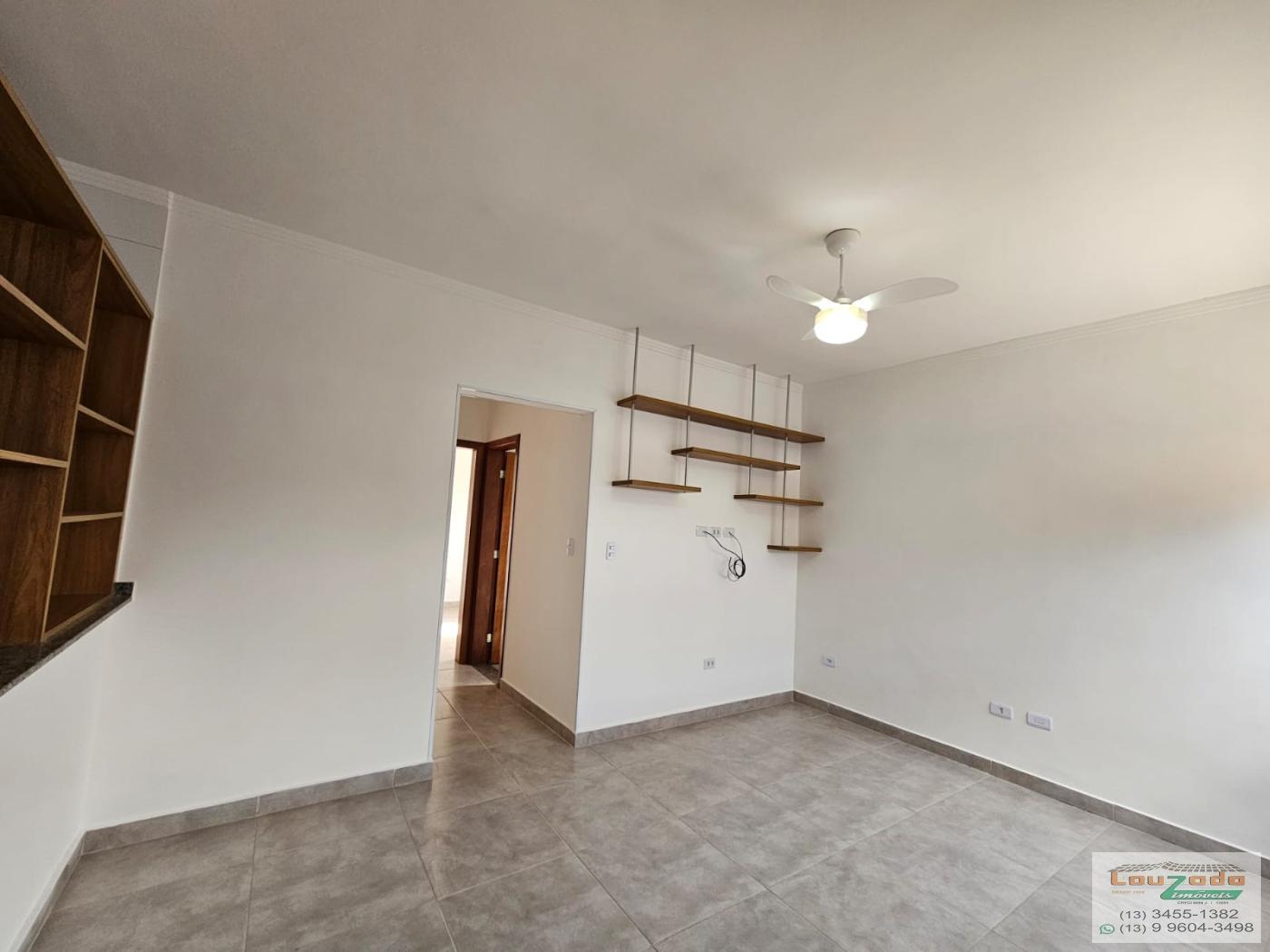 Casa à venda com 2 quartos, 156m² - Foto 2