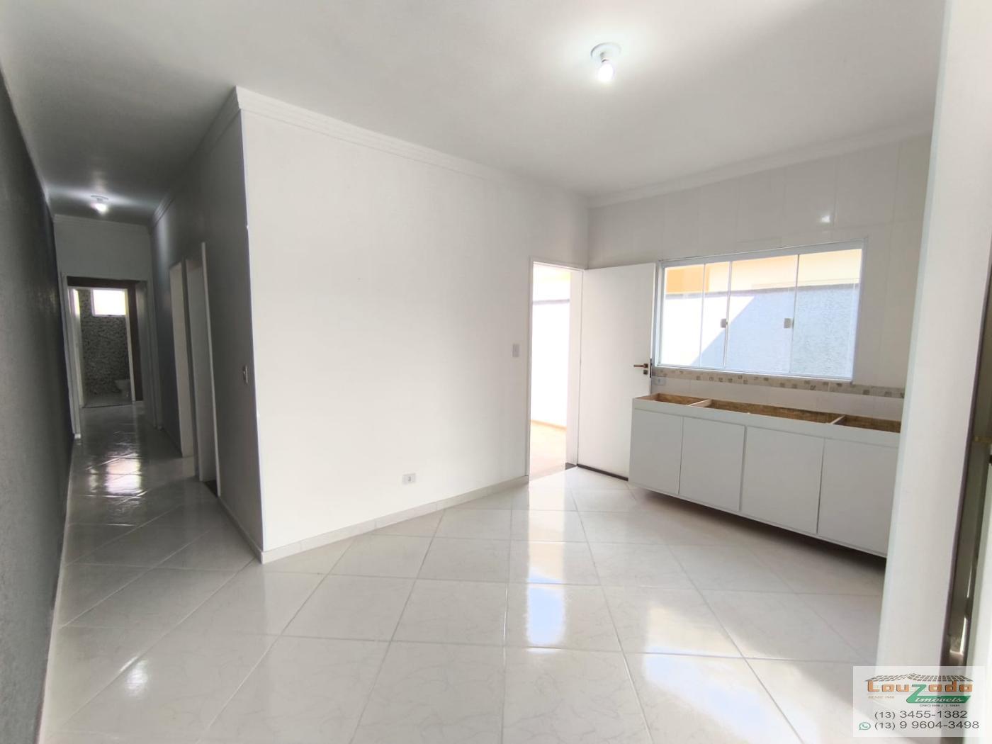 Casa à venda com 2 quartos, 150m² - Foto 4