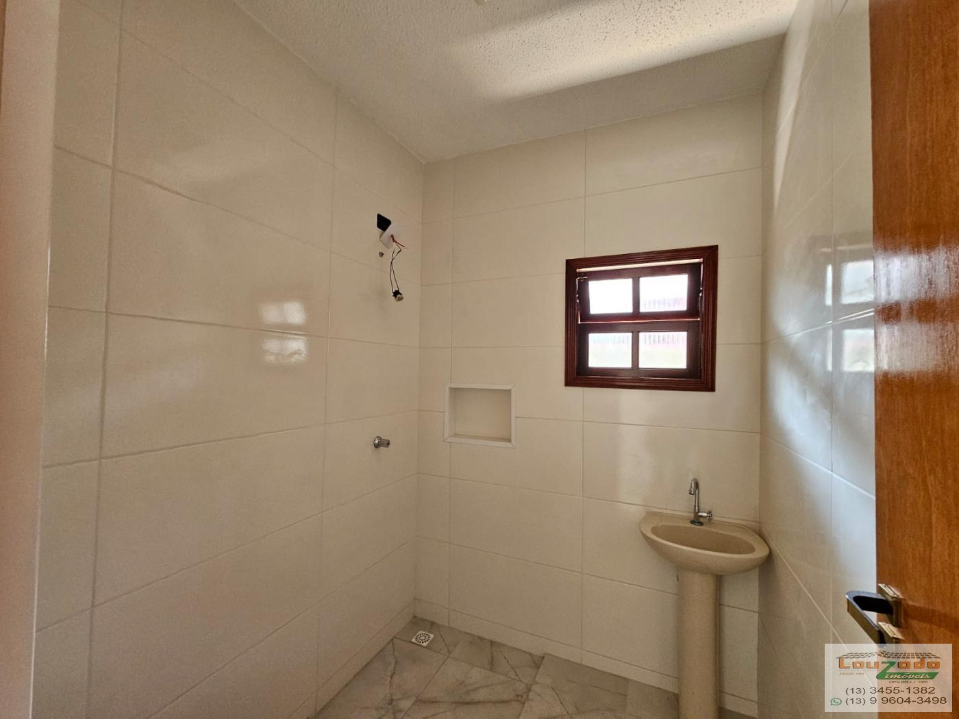 Casa à venda com 2 quartos, 150m² - Foto 4