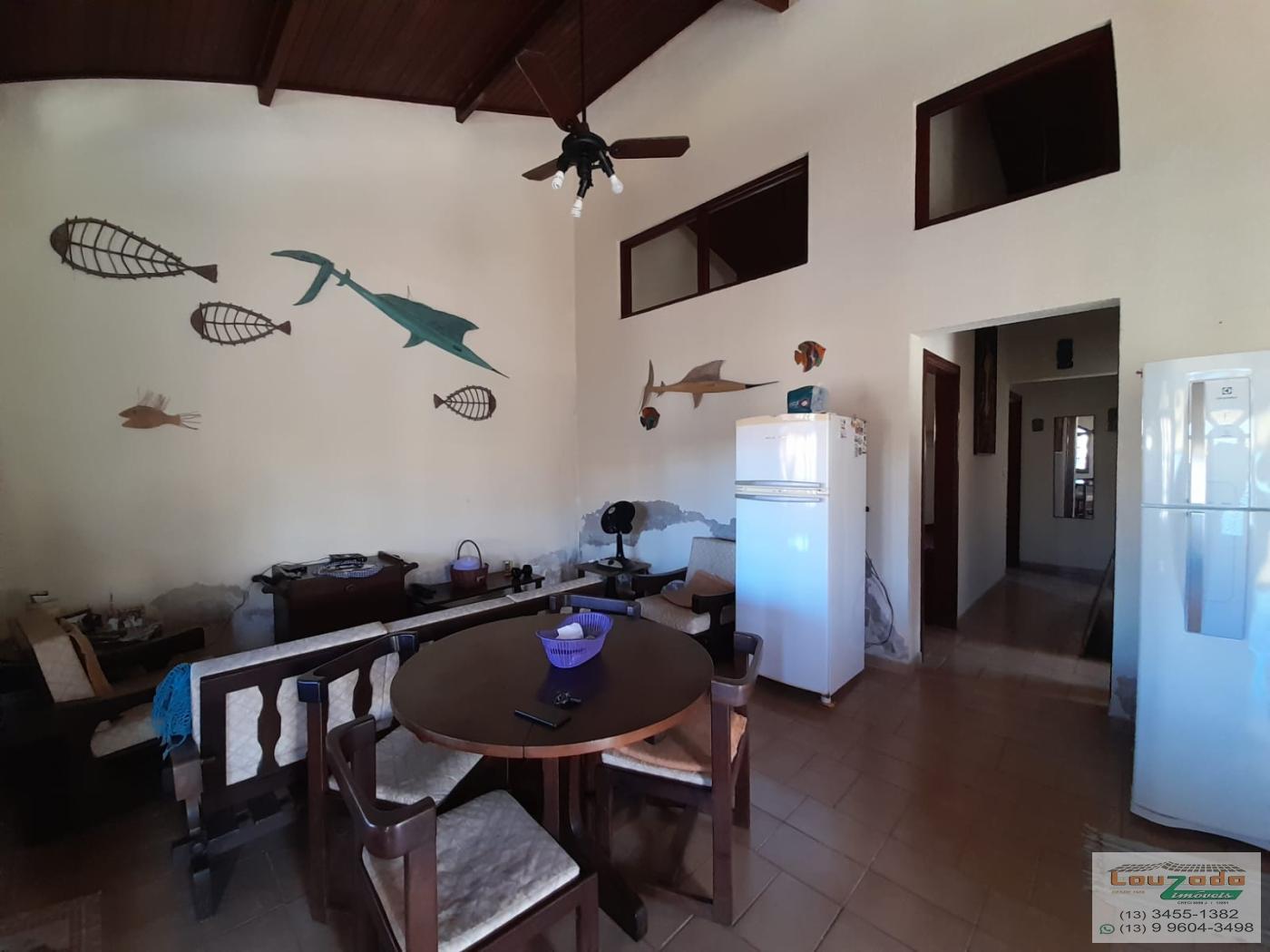 Casa à venda com 3 quartos, 360m² - Foto 8