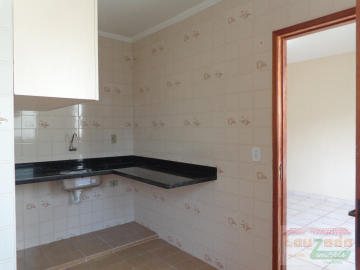 Apartamento à venda com 2 quartos, 57m² - Foto 4