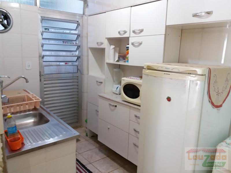 Apartamento à venda com 1 quarto, 40m² - Foto 11