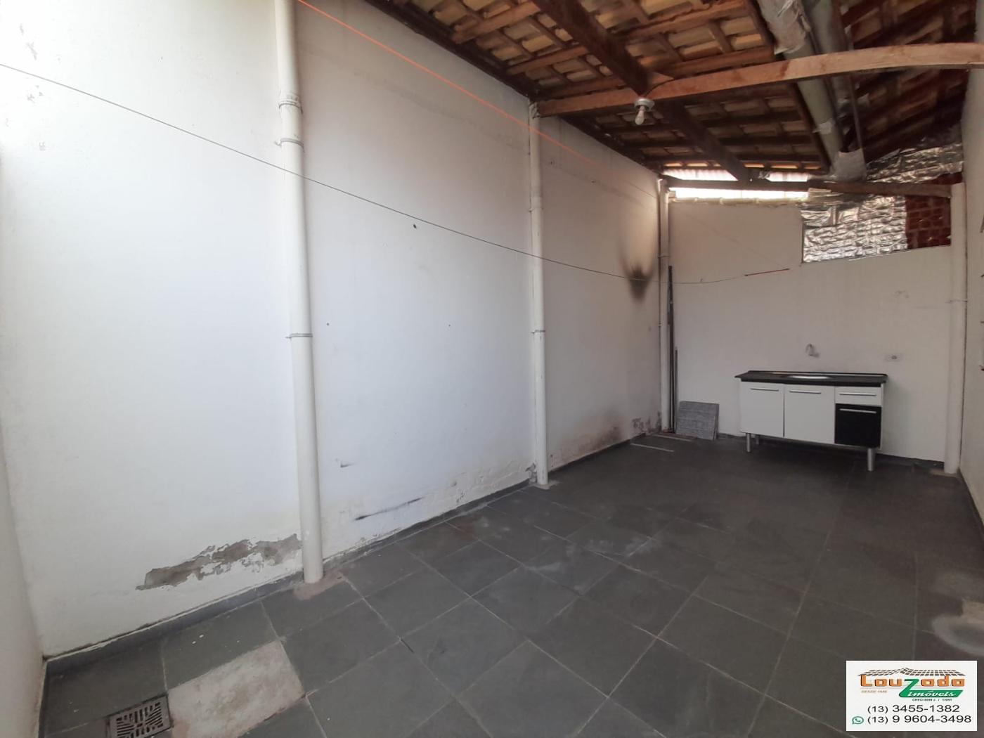 Casa à venda com 2 quartos, 150m² - Foto 6